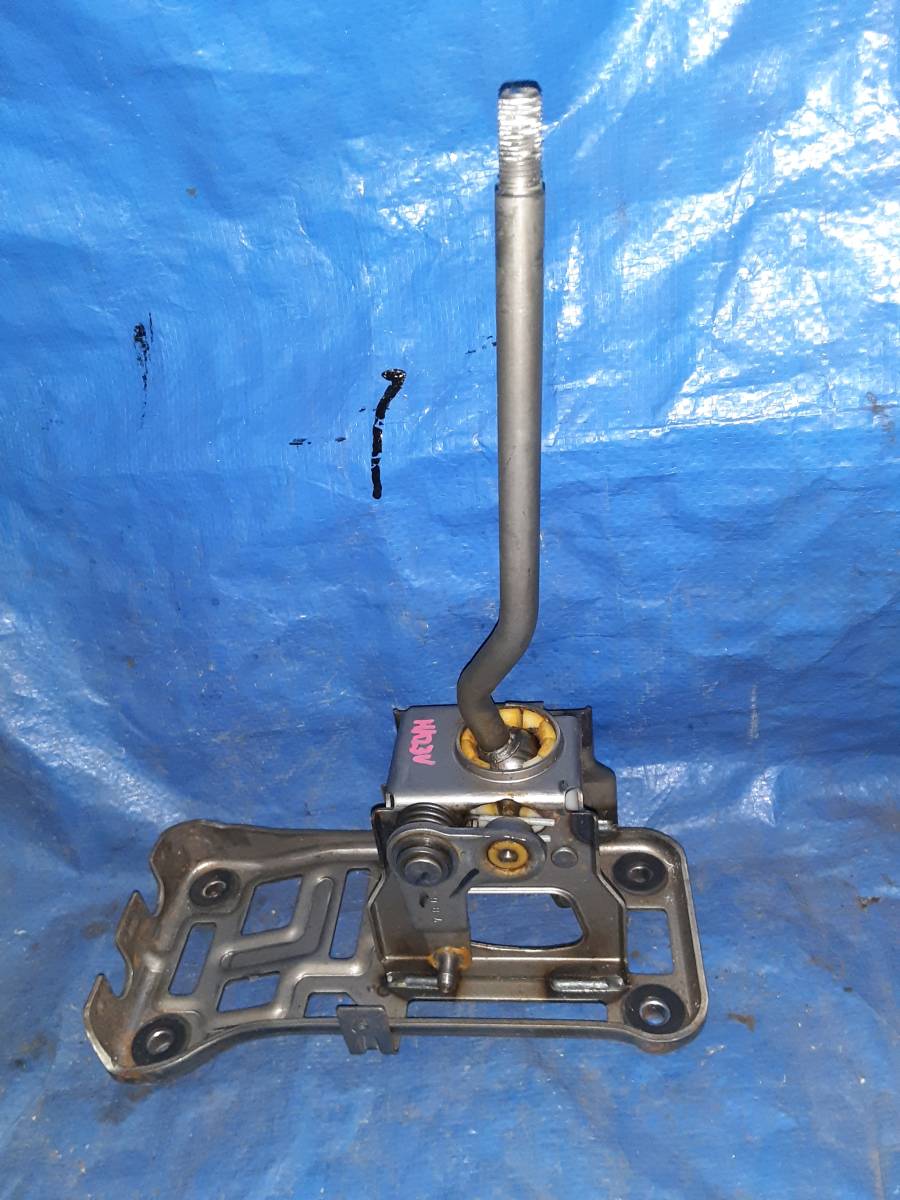 HA23S アルト シフトレバー 48101-78G00 送料込み (棚下)