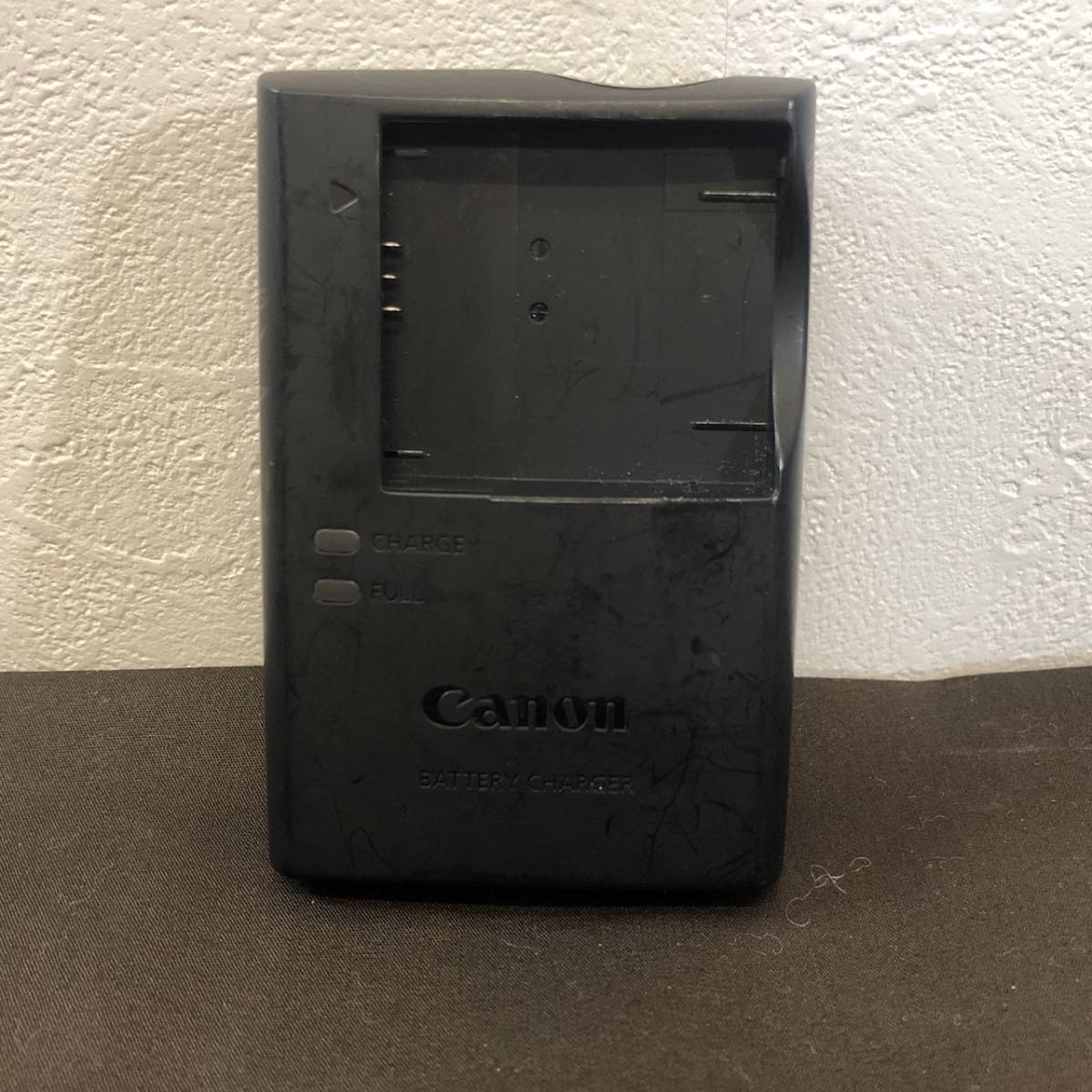 ○【MH-5757】中古品 Canon キャノン IXY 210 コンパクトデジカメ