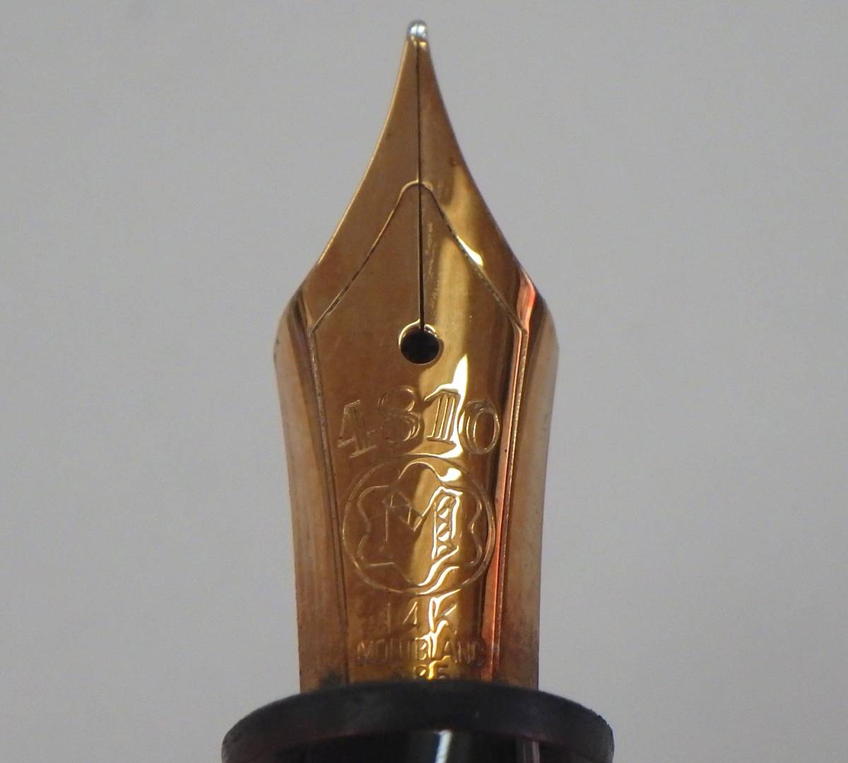 ◇MONTBLANC/モンブラン 万年筆 ◇MEISTERSTUCK No.146 ペン先刻印 