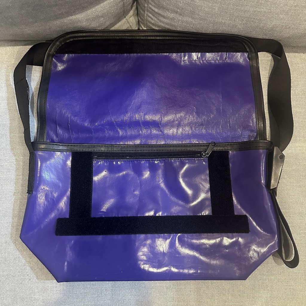 廃版/旧型SS6/パープル】FREITAG F42 SURFSIDE6/メッセンジャーバッグ