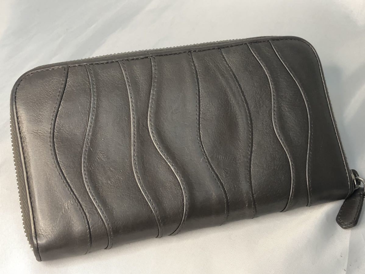 超美品 PRADA プラダ 長財布 ラウンドファスナー ブロンズ 長財布