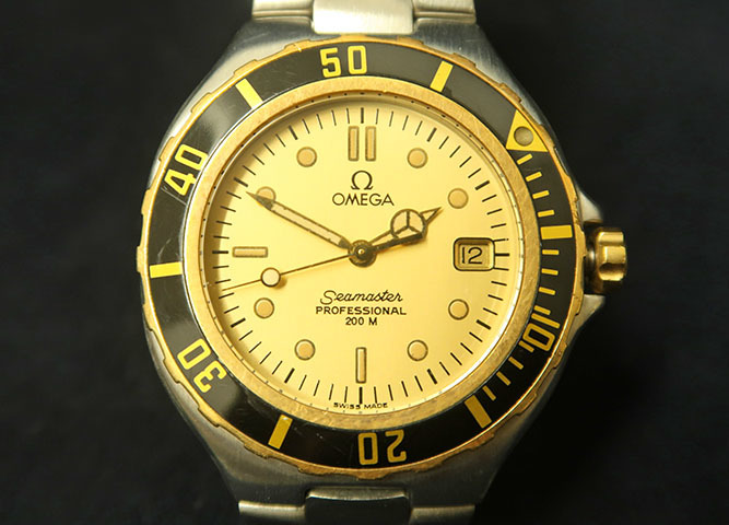 OMEGA Seamaster Professional 腕時計　ジャンク。 中古 腕時計 (4) OMEGA Seamaster Professional 200M オメガ