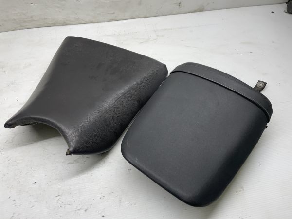 カワサキ ZXR250 シート HA-96 【C4】ZX250C-0154 バリオス カワサキ