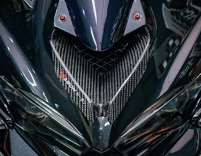 ○ZX-25R ラムエア カーボンルックカバー モデルZX6タイプ ロゴなし
