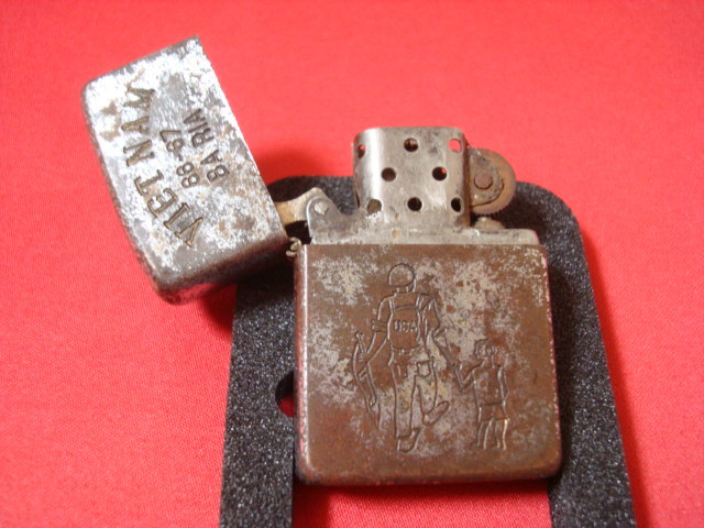 □ヤレ感 抜群!ヴィンテージ品!□VIET NAM 66-67 BARIA□VIETNAM Zippo