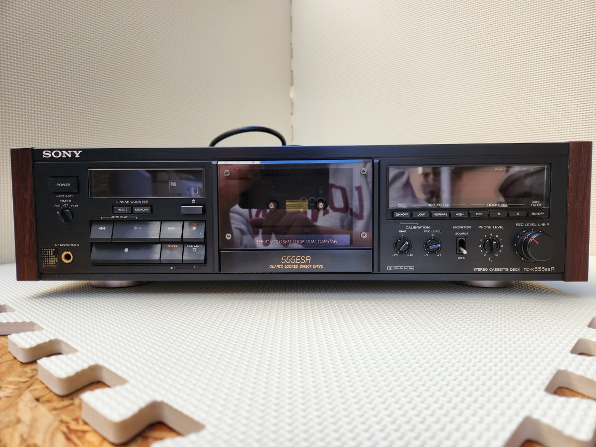中古ジャンク扱い　　　　　　　　　　　　　　SONY　TC-555ESR カセットデッキ