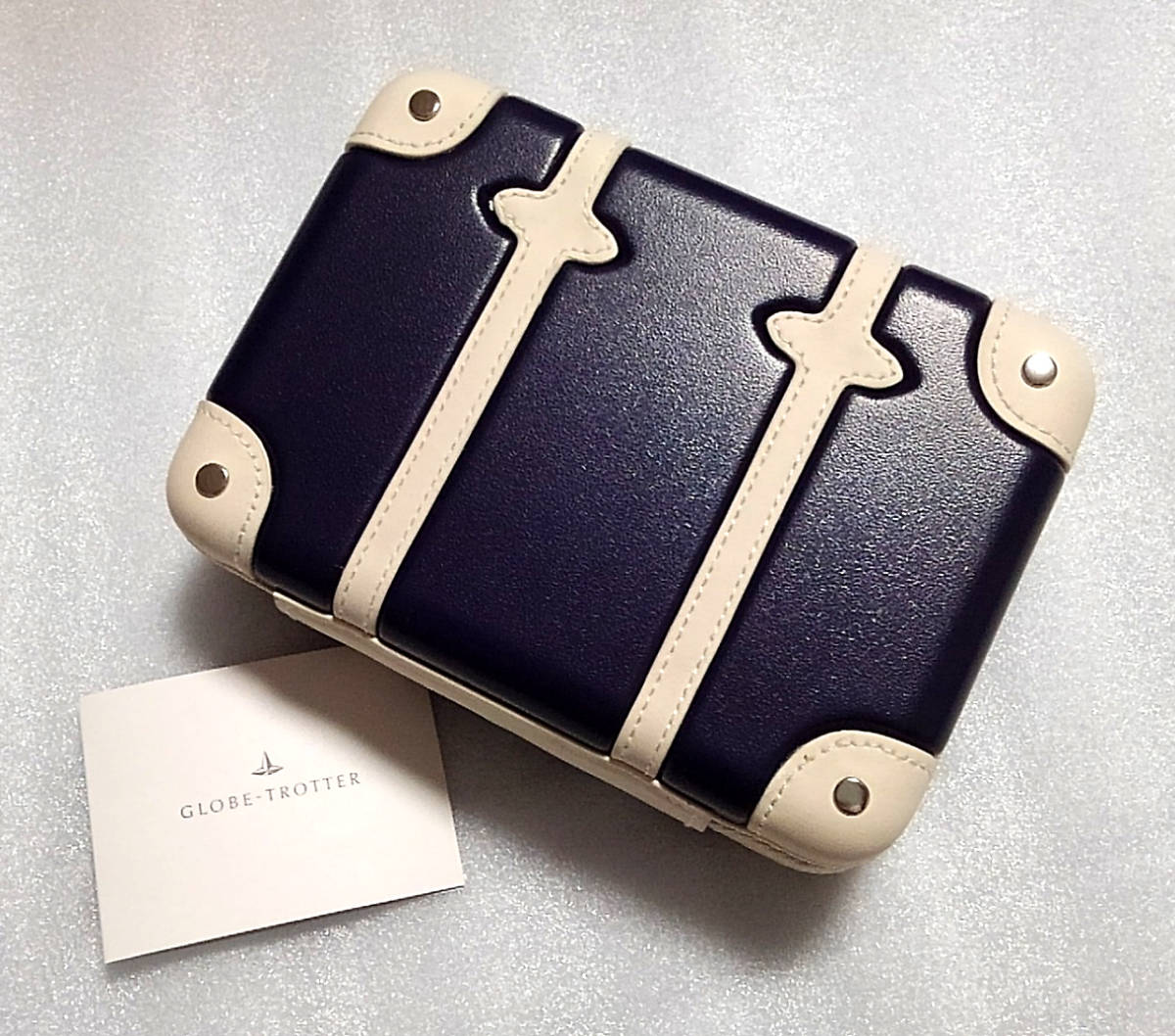 新品 ANA国際線ファーストクラス アメニティ グローブトロッター 2個