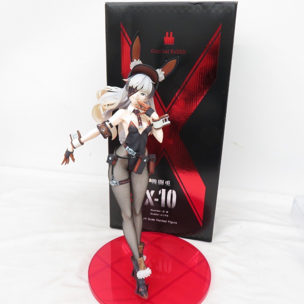 x-10 戦闘兎 FREEing 1/4スケール プラスチック製塗装済み完成品