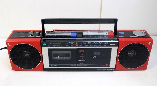 【再生、録音OK】AIWA CS-W33 ラジカセ　動作品　レトロ CS-W33 AIWA オーディオ機器 オーディオ 音響機器 CS AIWA アイワ