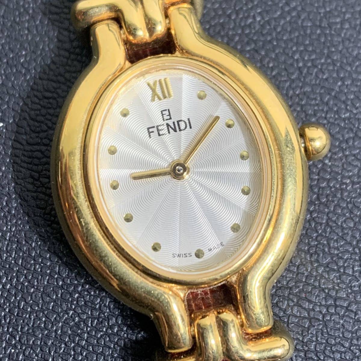未使用保管品】 FENDI フェンディ クオーツ チェンジベルト 9色