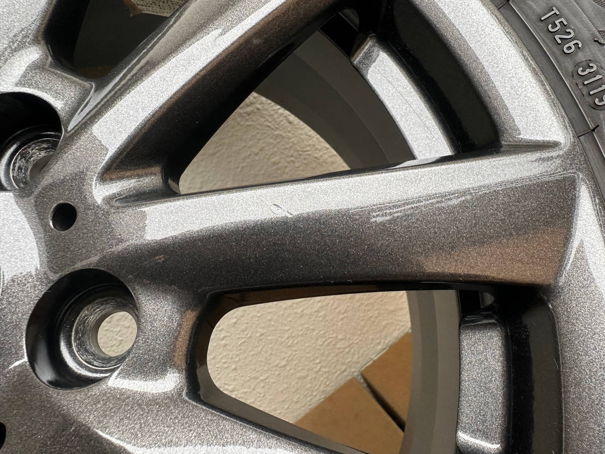 F55 F56 MINI F57 195⁄55R16 スタッドレス ミニクーパー バリ山4本セット > スタッドレスタイヤホイールセット(輸入車用) ミニ3ドア、5ドアのF55、F56、F57などに装着できる16インチ 6.5J 輸入 中古冬タイヤ4本☆BMW BMWスタッドレス MINI(F56⁄F55⁄F57