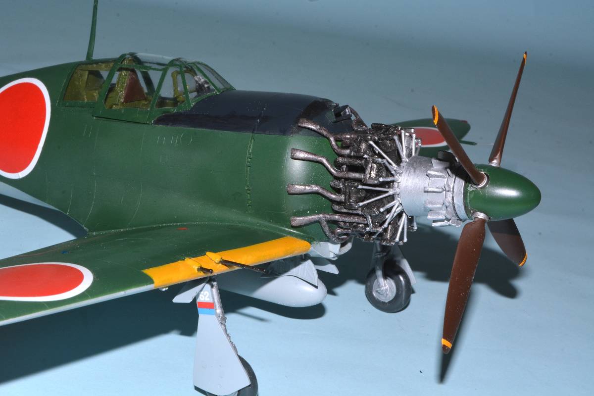 完成品] 1/32スケール 日本海軍 局地戦闘機『雷電』21型 第302海軍