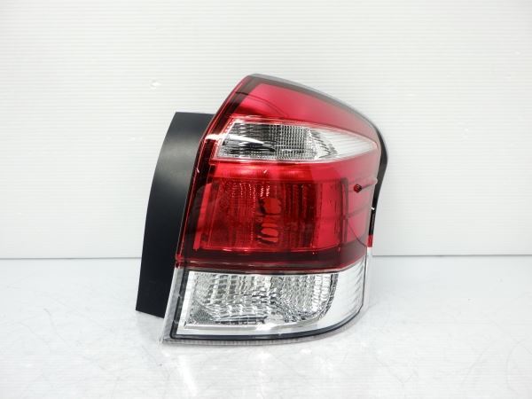 T78161△ カローラフィールダー 160系 後期 右テールランプ KOITO 13