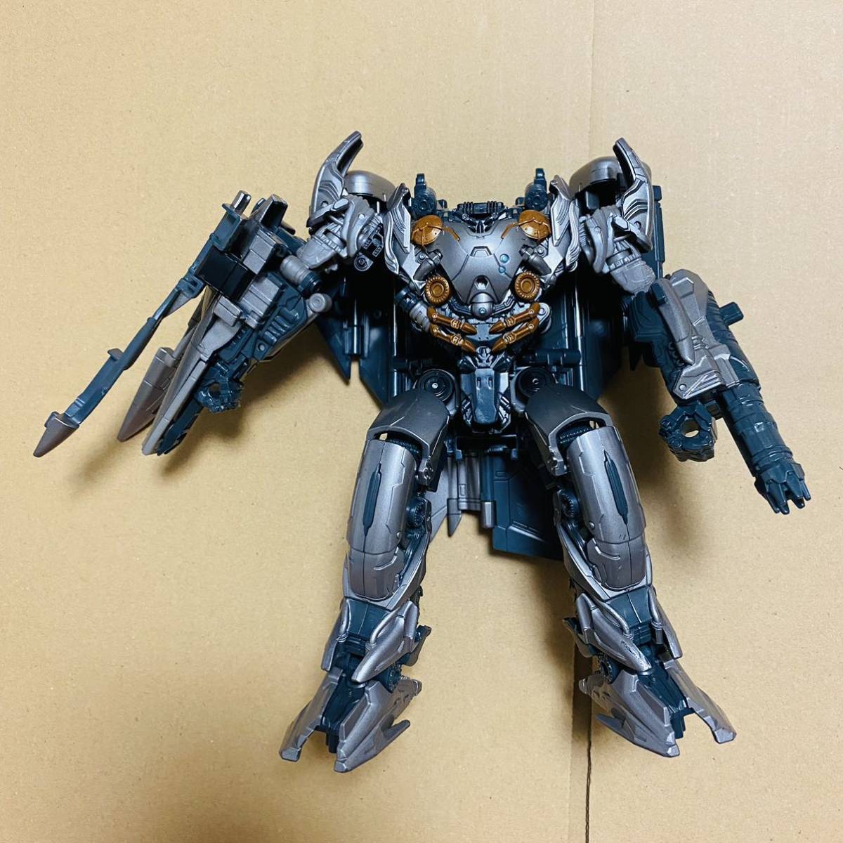 販売は超安いです トランスフォーマー スタジオシリーズ SS-35 