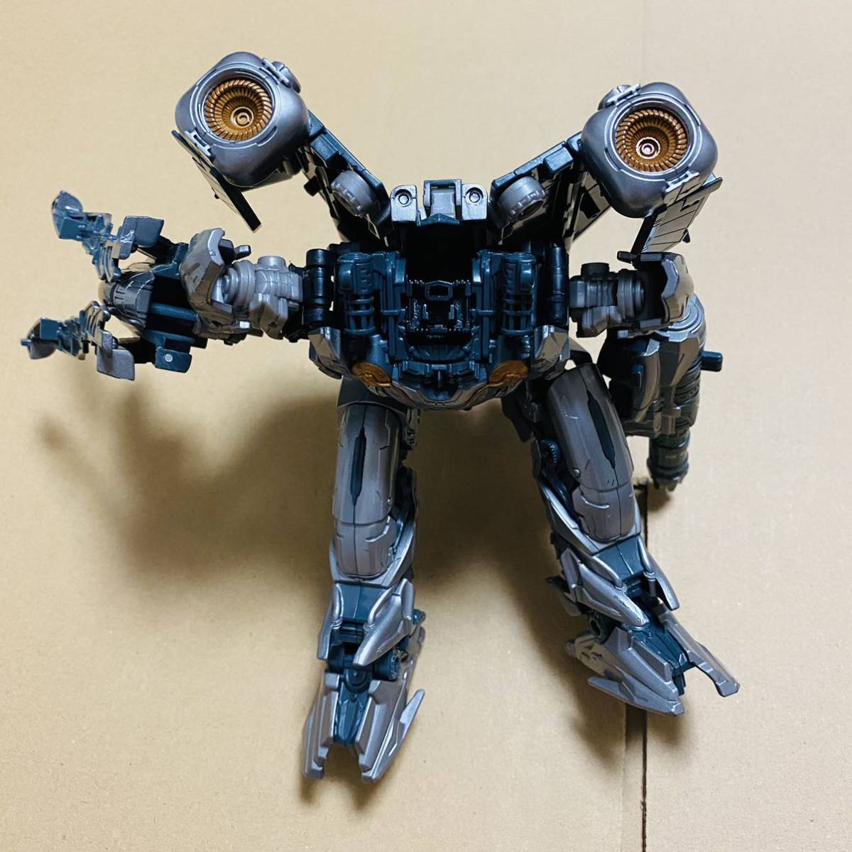 販売は超安いです トランスフォーマー スタジオシリーズ SS-35 