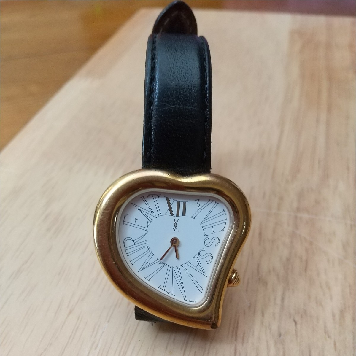 ☆イブサンローラン YSL Yves Saint laurent クォーツ ハート 時計