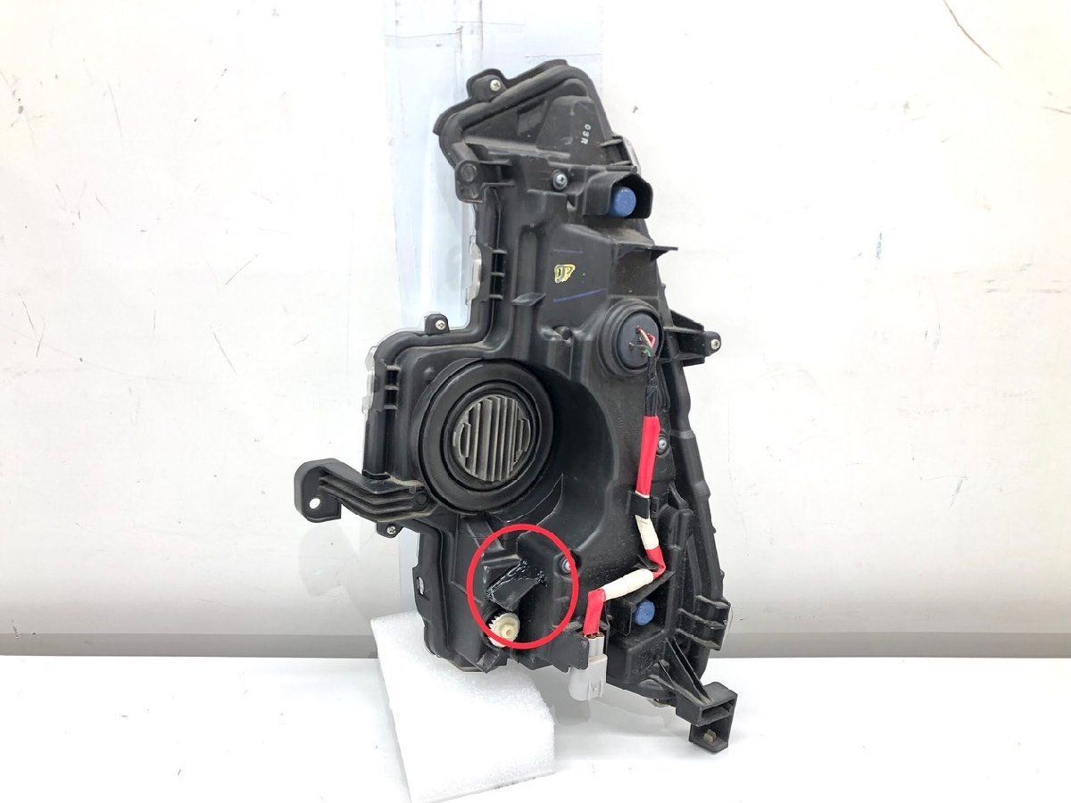 トヨタ プリウス PHV ZVW52 純正 フォグランプ 右 KOITO47-95