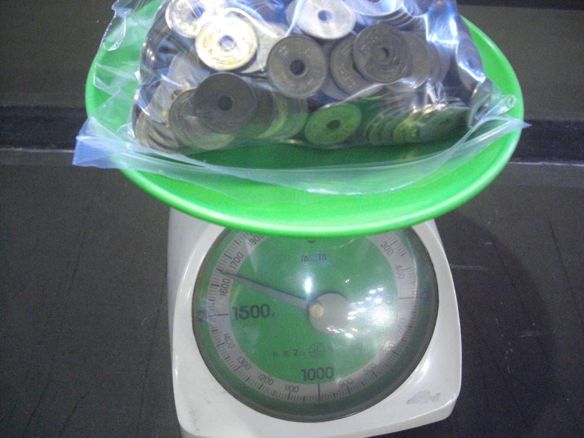 ♪お宝品　旧字体 ５円硬貨　昭和24 楷書体　ゴシック体 コインアルバム MINT 貨幣セット　バラし品　他　約1643ｇ　 貴重 レア 5円黄銅貨 - |