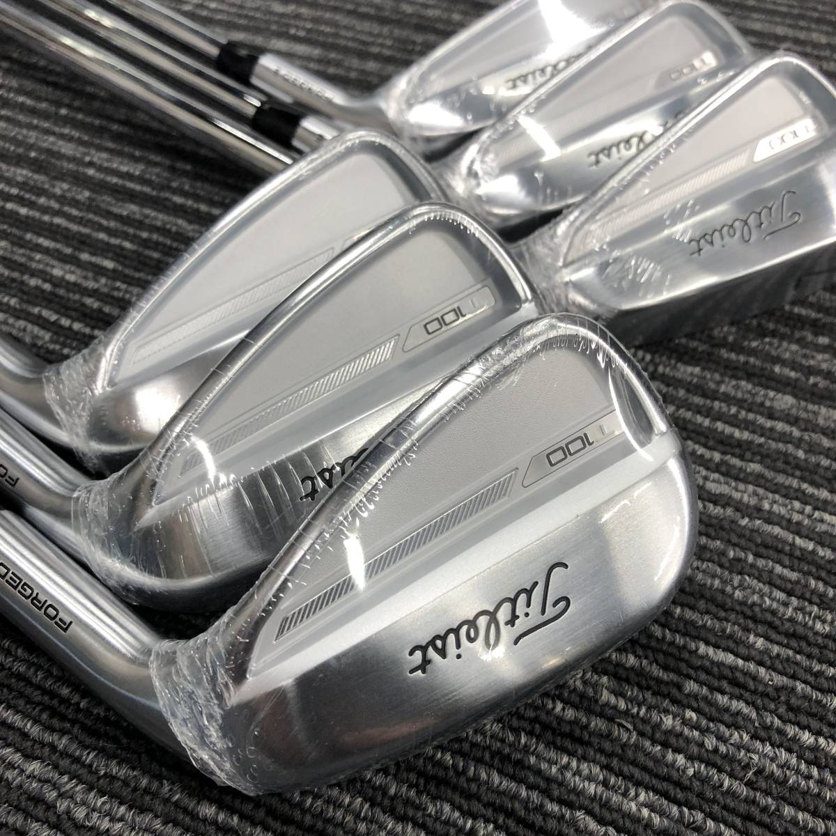 希少カスタム☆タイトリスト Titleist☆T100 2023モデル☆DG TOUR
