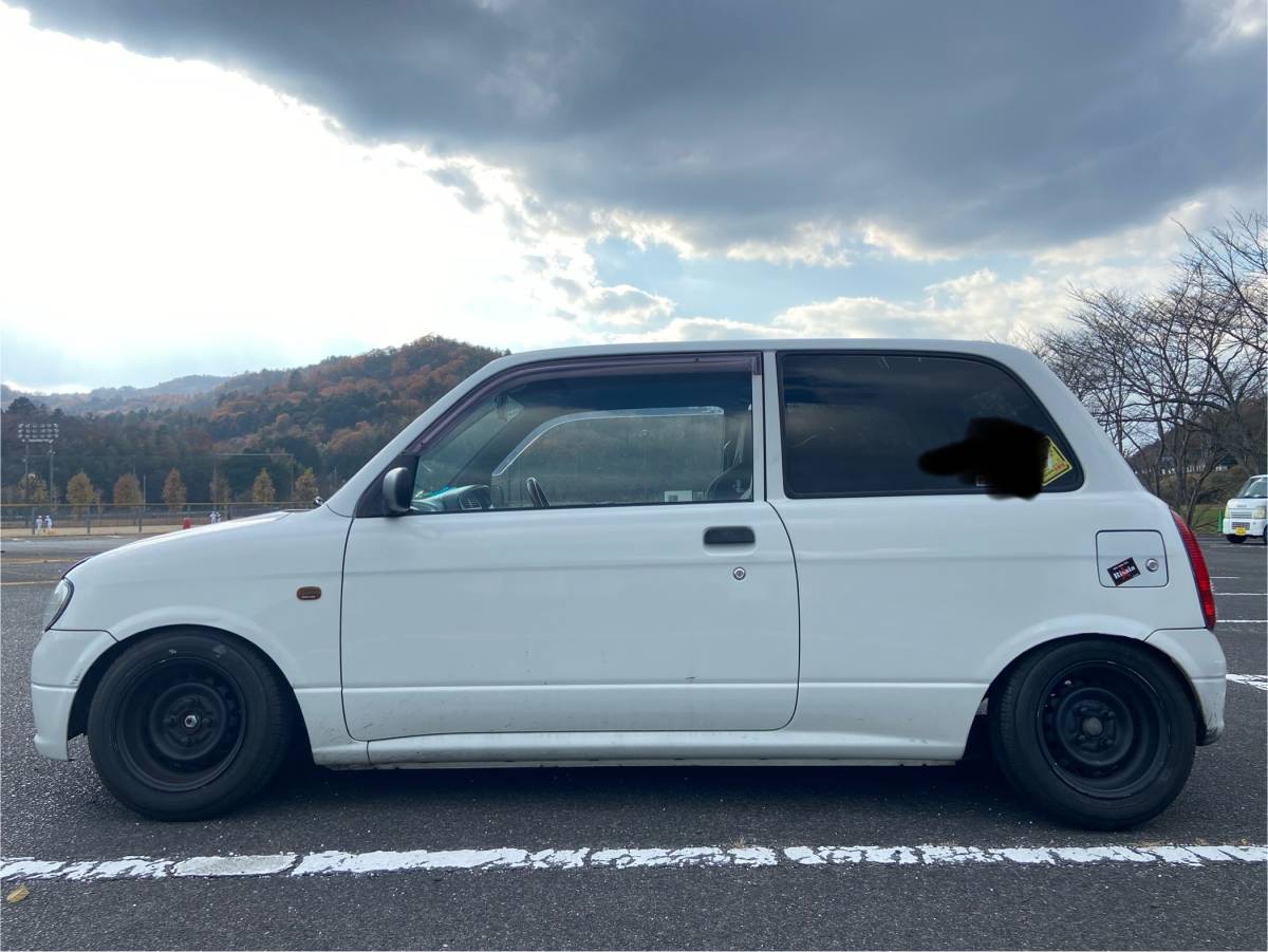 広島発ダイハツミラL700V 5速MT 平成13年式2枚ドアカスタム車輌(ミラ