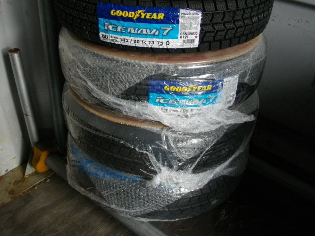 145/80R13 グッドイヤー アイスナビ7 社外アルミホイール付き 4本