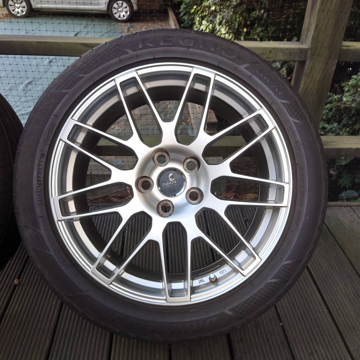 ウェッズ　WEDS デルモア LC.S 19インチ　PCD120 8J +35　ブリヂストン レグノ　245/45R19　レクサス LS LS460 LS600h_5