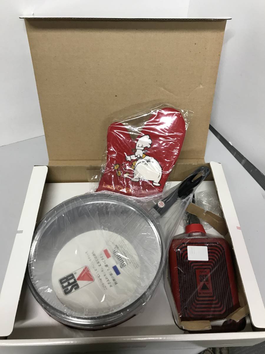 宝くじ記念品　未使用 SEB 26cm　フライパン 玉子焼　2点セット 調理器具