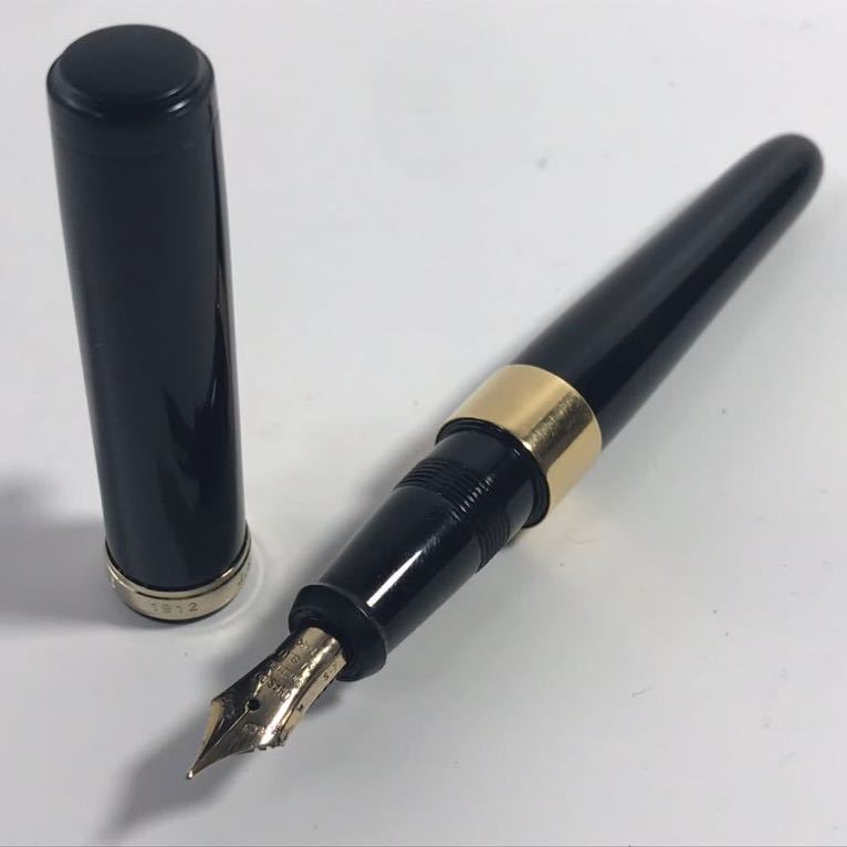 1000円〜■★筆記未確認★ 万年筆 大橋堂 18K ペン先14K JSU 1912 ブラック×ゴールド ★2299743-200★p3503