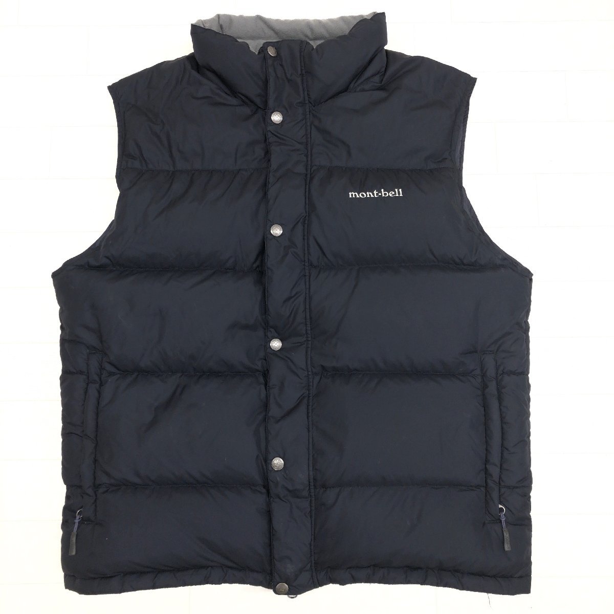 ●mont-bell モンベル #101301 ロゴ刺繍 ダウンベスト XL 黒 ブラック アウトドア キャンプ 特大 大きいサイズ 2L LL メンズ 紳士