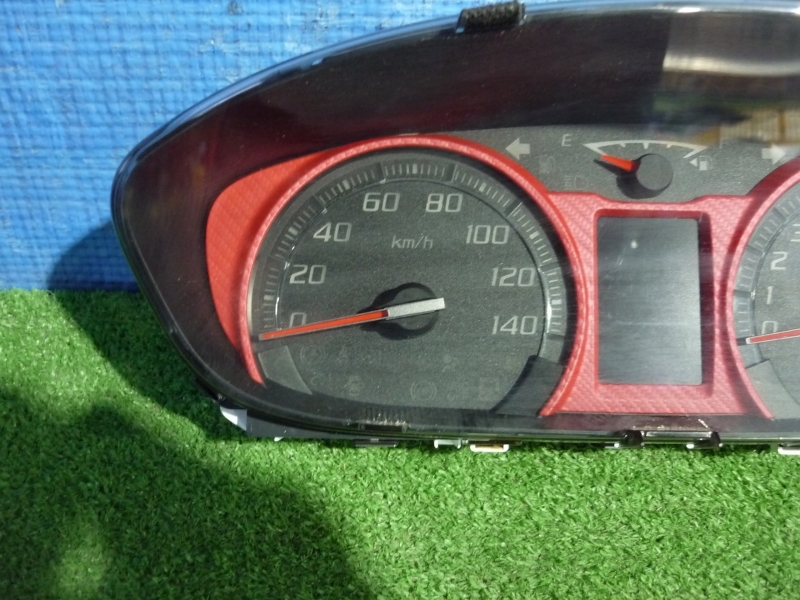 LA100S/LA110S ムーヴ スピードメーター 距離 約 92，577km