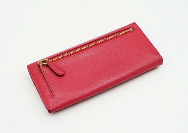◇【PRADA プラダ】サフィアーノ 2つ折り長財布 ピンク 【公式通販】