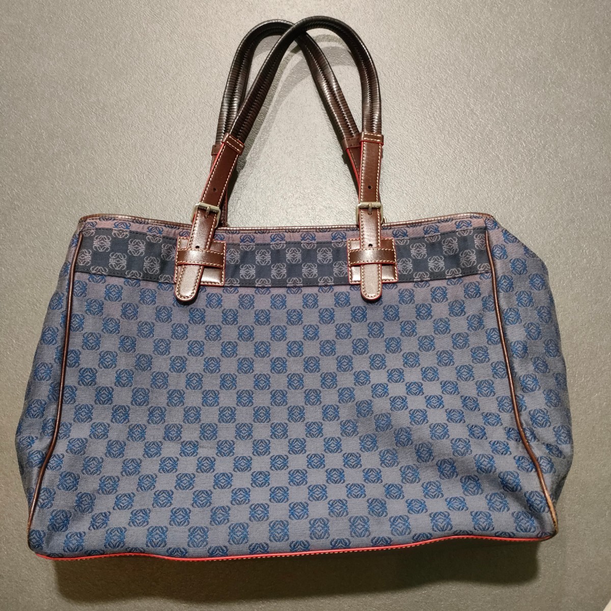 LOEWE ロエベ アナグラム トートバッグ ショルダーバッグ ビジネス 