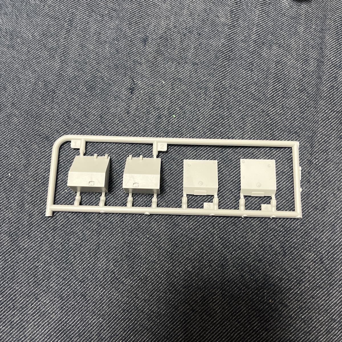 1/35 ソ連　T-34用補助燃料タンク（角型）　AFVクラブ_1