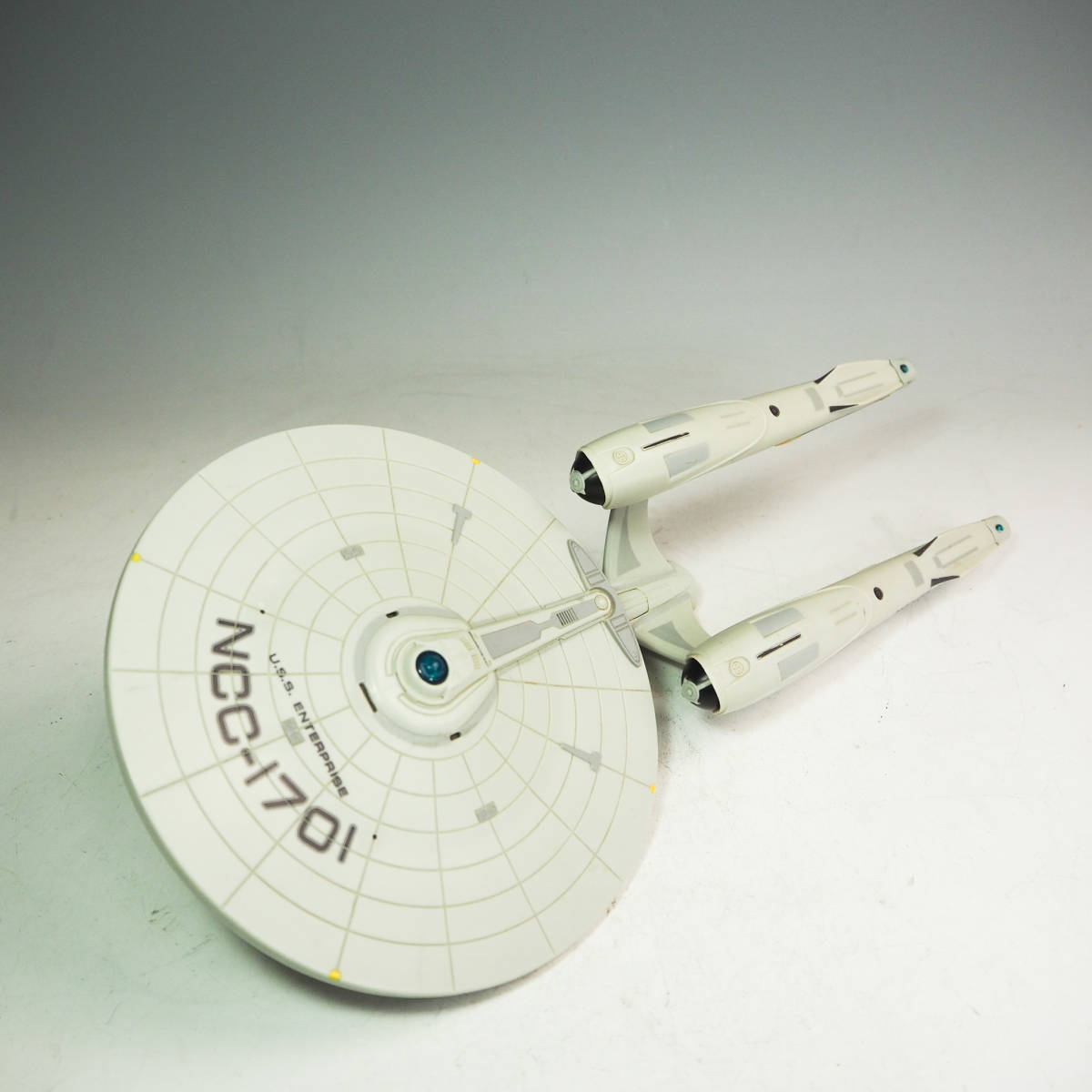 Playmatesプレイメイト STARTREK スタートレック USSエンタープライズ 