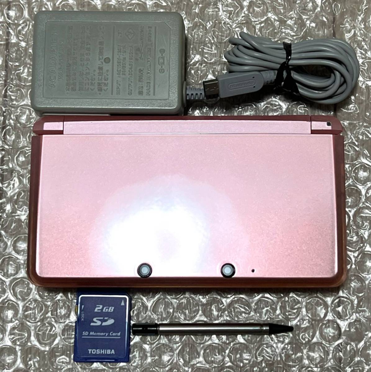 準美品・画面無傷・動作確認済〉ニンテンドー3DS 本体 ミスティピンク  