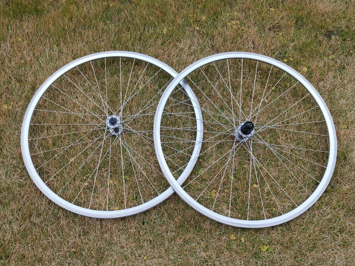 ARAYA 「アラヤ」 AR-713 リムSHIMANO CLARIS FH-2400 ハブ ホイールセット