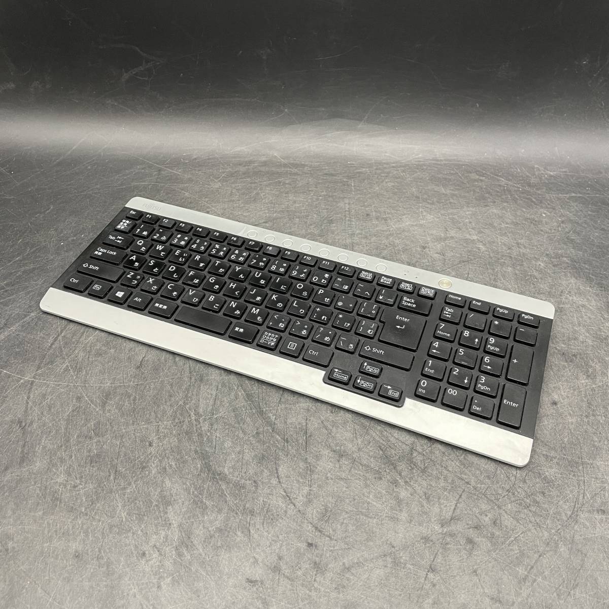 Fujitsu Wireless Keyboard Set Lx901 Handbuch 富士通ワイヤレスキーボードの値段と価格推移は？｜40件の売買データから富士通ワイヤレスキーボードの価値がわかる。販売や買取価格の参考にも。