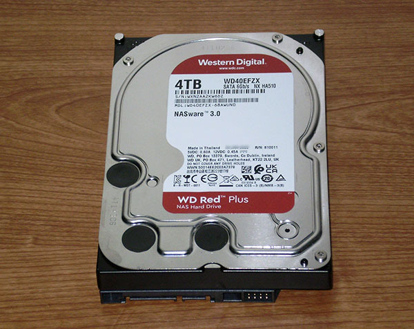 WD RED Plus 4TB WD40EFZX 2023年製美品 ☆ 4TB ☆ Western Digital Red Plus【 WD40EFZX 】 新同品 2023年製