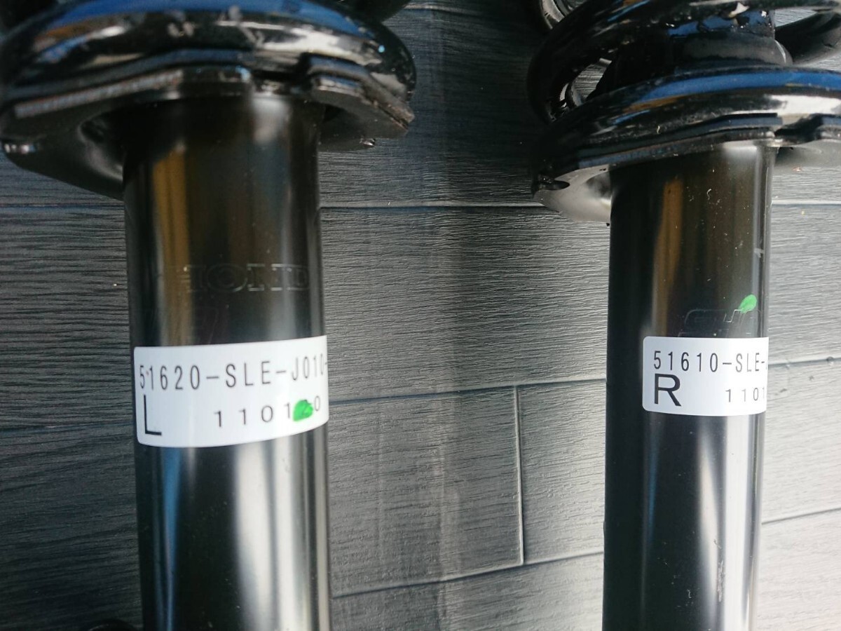 ◎新車納車前外し！ ☆オデッセイアブソルートRB3 前期モデル 平成２３年登録/純正サスペンションキット ショックアブソーバー スプリング _9