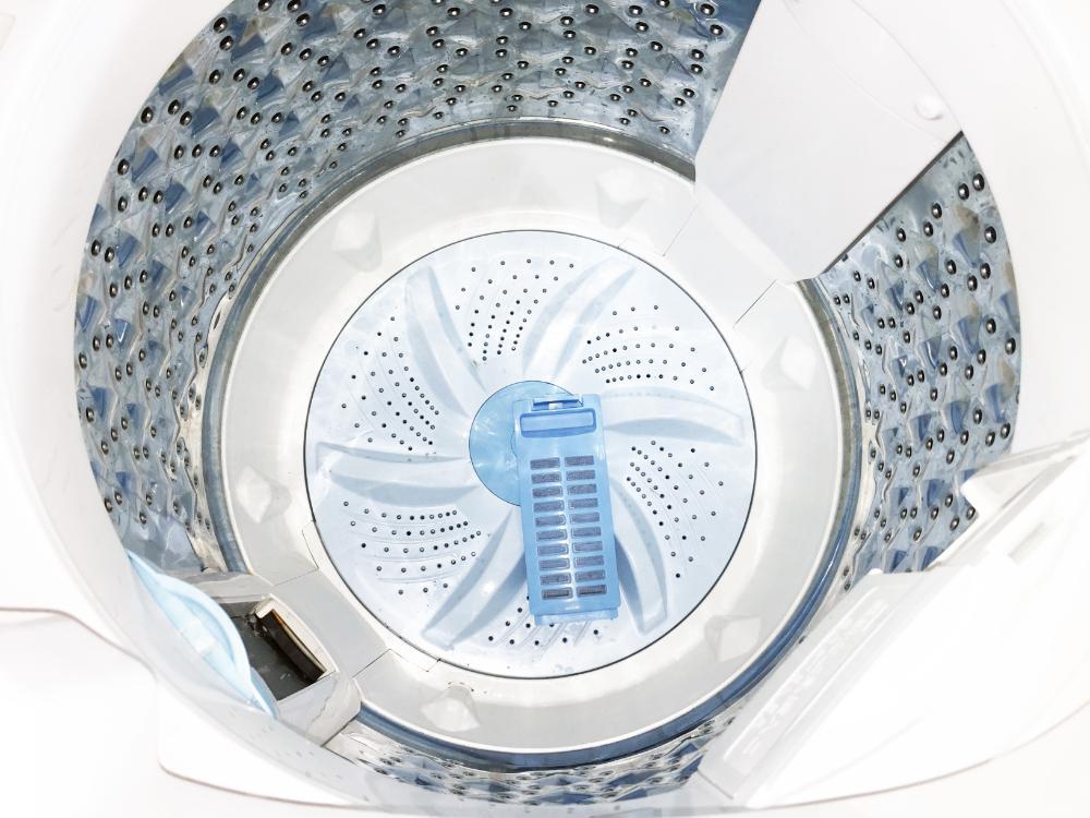 ◆送料無料★ 中古★TOSHIBA 5㎏ 浸透力×洗浄力で、繊維の奥からまっしろ！「パワフル浸透洗浄」洗濯機【◆AW-50GM】◆3R7_6