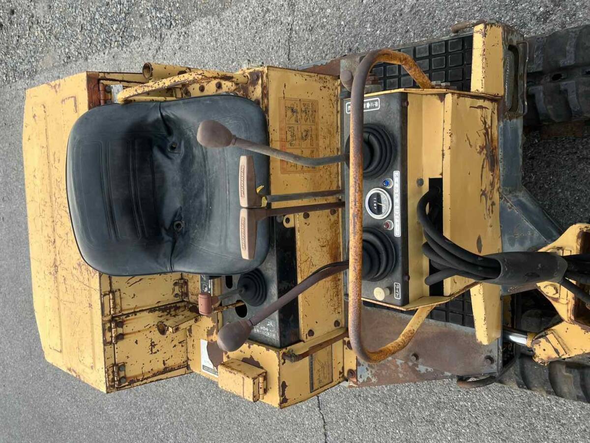 ヤンマー YB10 ミニユンボ　油圧ショベル　ユンボ　バックホー_5