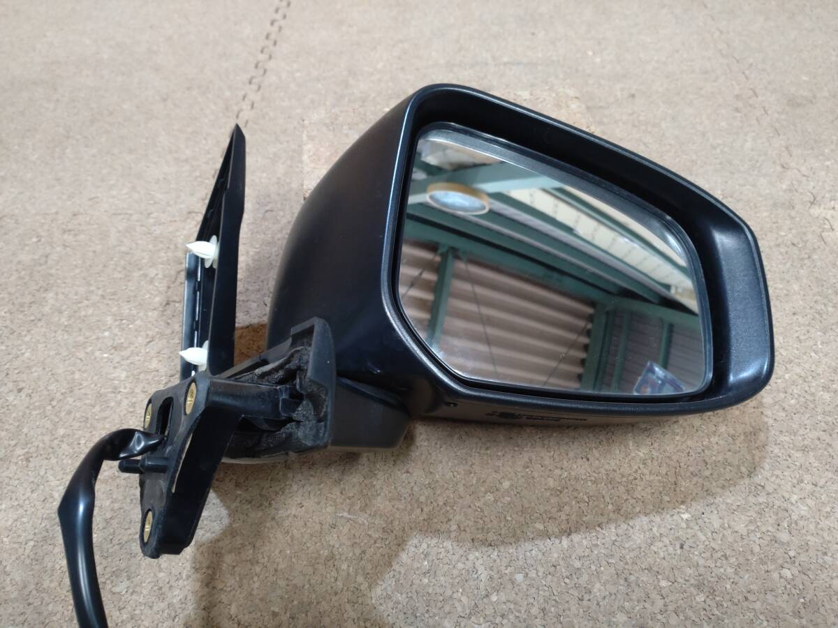 【美品】日産 デイズ B43W B44W B45W B46W B47W B48W 右ドアミラー 024118 オレンジ 1カプ7ピン【R6-1487B-CA】 日産 デイズ | 色 Ｂ４系（日産）の新車・中古価格相場｜グーネット中古車 ⁄