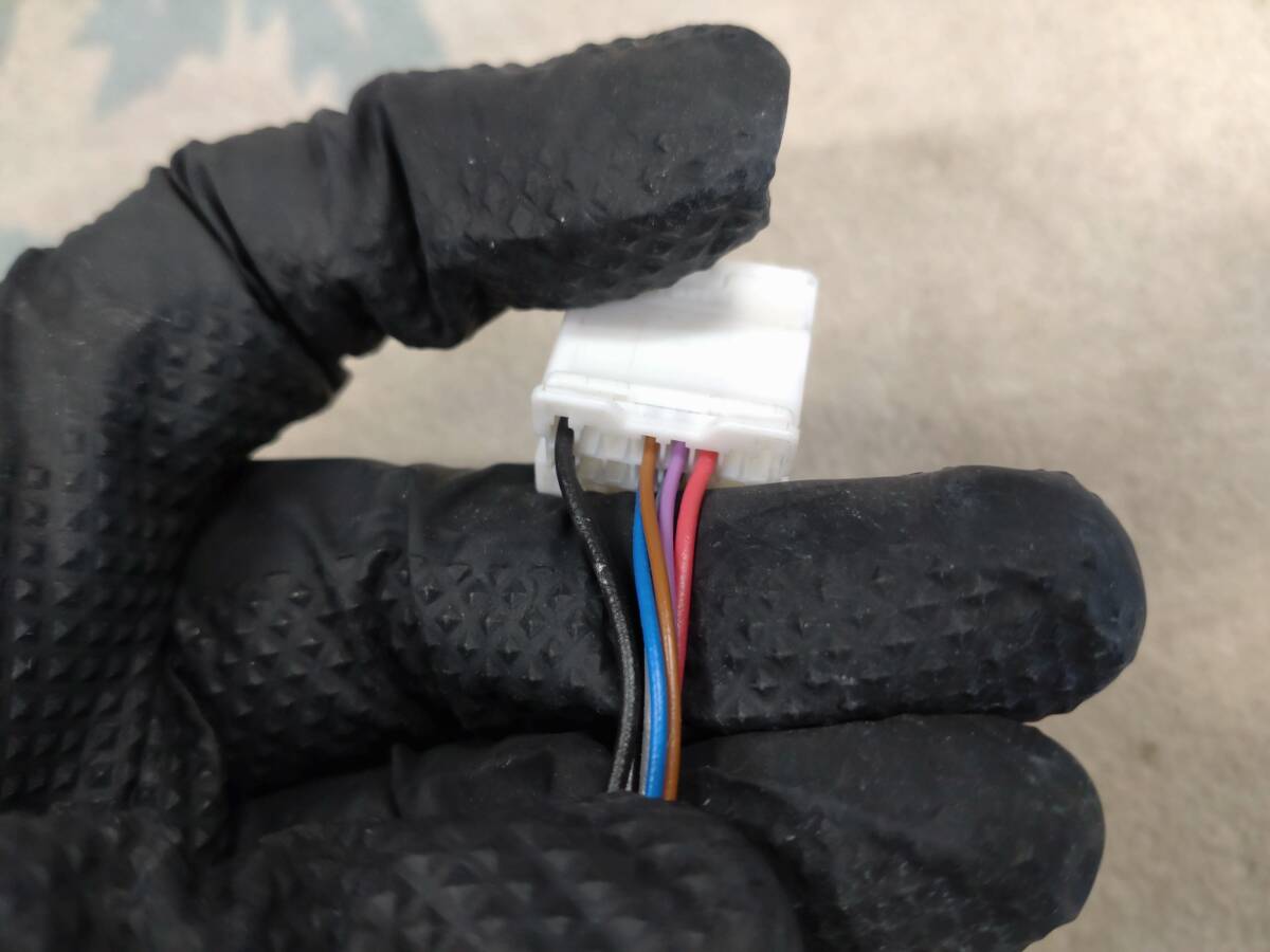 【美品】日産 デイズ B43W B44W B45W B46W B47W B48W 右ドアミラー 024118 オレンジ 1カプ7ピン【R6-1487B-CA】 日産 デイズ | 色 Ｂ４系（日産）の新車・中古価格相場｜グーネット中古車 ⁄