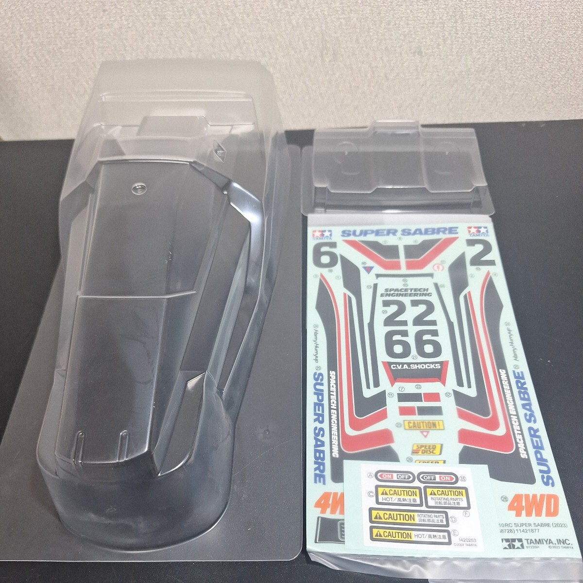 タミヤ 1/10 スーパーセイバー、 ボディ、ステッカー、新品、未使用