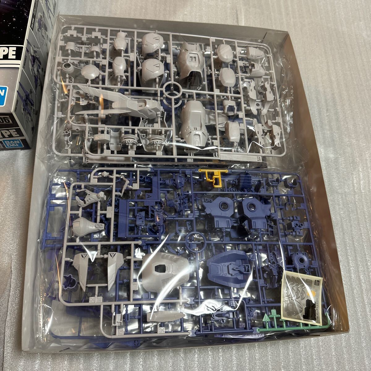 機動戦士ガンダム 鉄血のオルフェンズ ガンダムキマリス (ブースター装備) 1/100スケール 未使用品_2