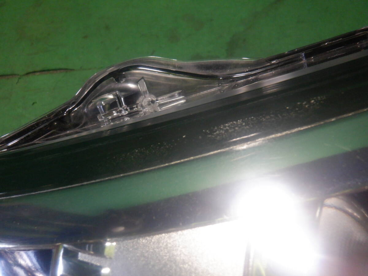 【個人宅発送不可】◇◇日産　デイズルークス　B21A　純正　右ヘッドライト　HID　KOITO　100-67053　バルブ・バルブカバー欠品◇◇ デイズルークス B21A 純正 B48A 100-2377Y ハイウェイ