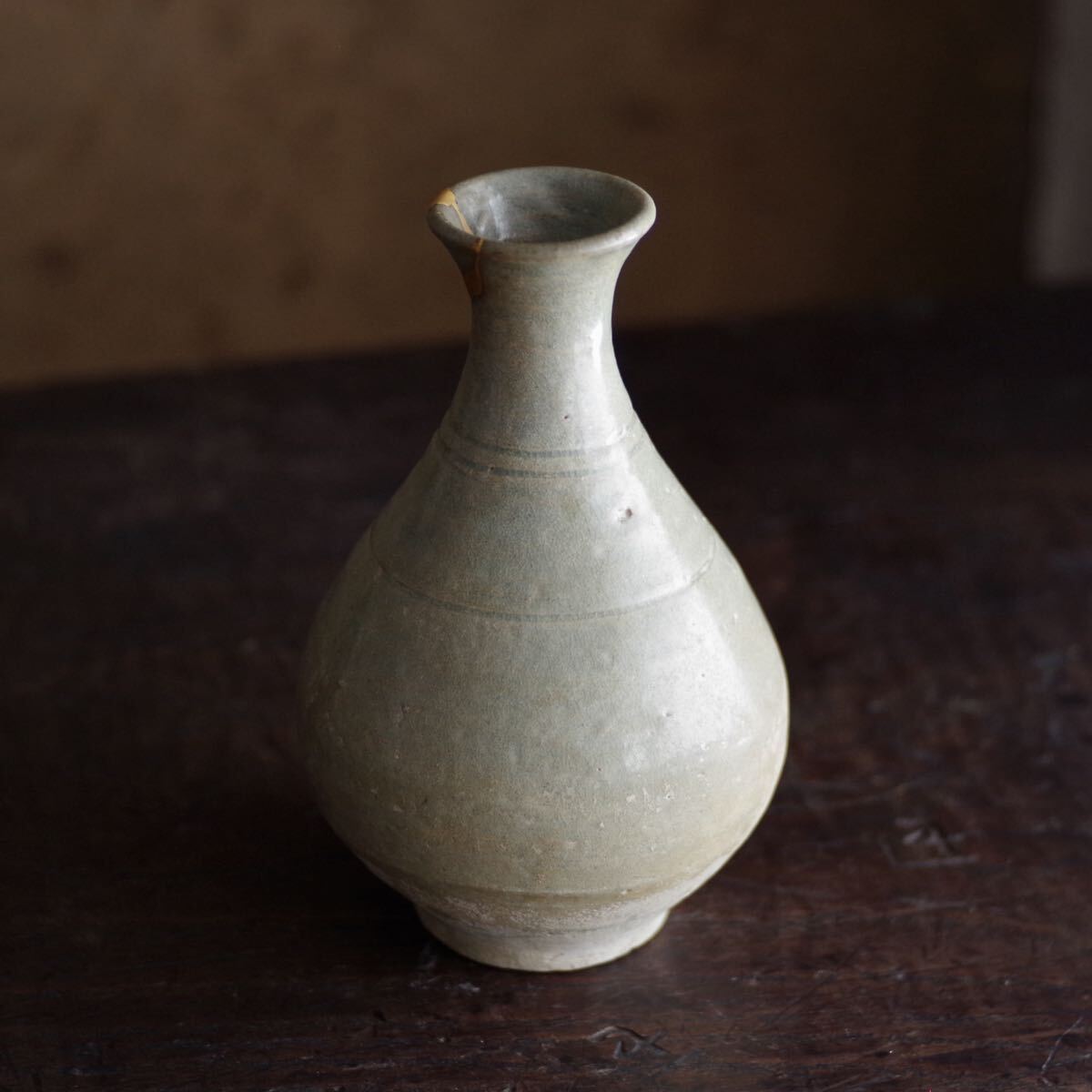 李朝　李朝盃　高麗　朝鮮美術　徳利　茶道具　韓国美術　煎茶道具　粉青沙器　三島 希少】粉青砂器陰刻輪線文徳利 高麗~李朝初期 堅手 青磁 酒器 花器