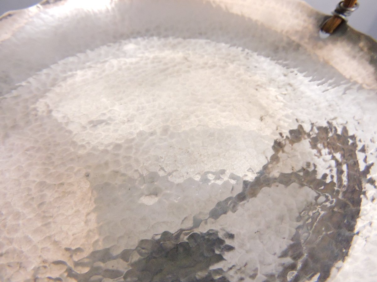 純銀製 シルバー 器 持ち手付き菓子器 槌目デザイン 茶道具 直径約13.5㎝_3