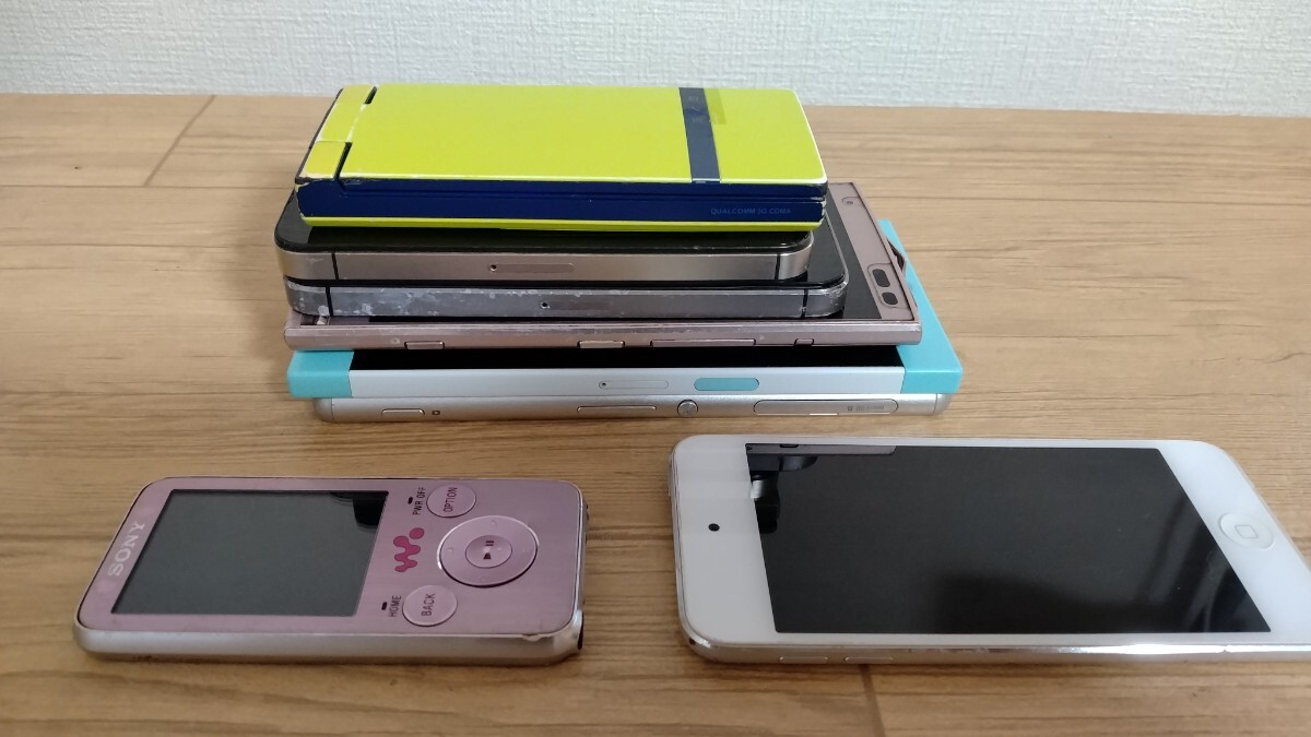 ジャンク】スマホ/iPad/ガラケー/音楽プレーヤー まとめて(スマホ本体