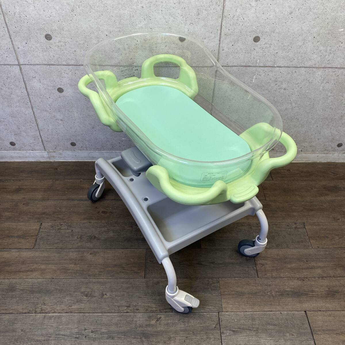 直接引取可】新生児用ベビーベッド パラマウントベッド KB-115